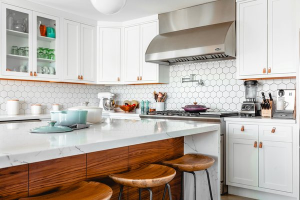 Transform Your Galley Kitchen: Smart Tips to Maximize Space and Efficiency